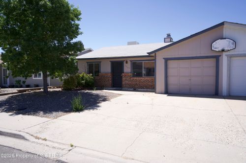 5549 E Beech Street, Farmington, NM, 87402 | Card Image