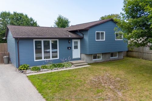 372 Provincial St, Port Elgin, ON, N0H2C1 | Card Image