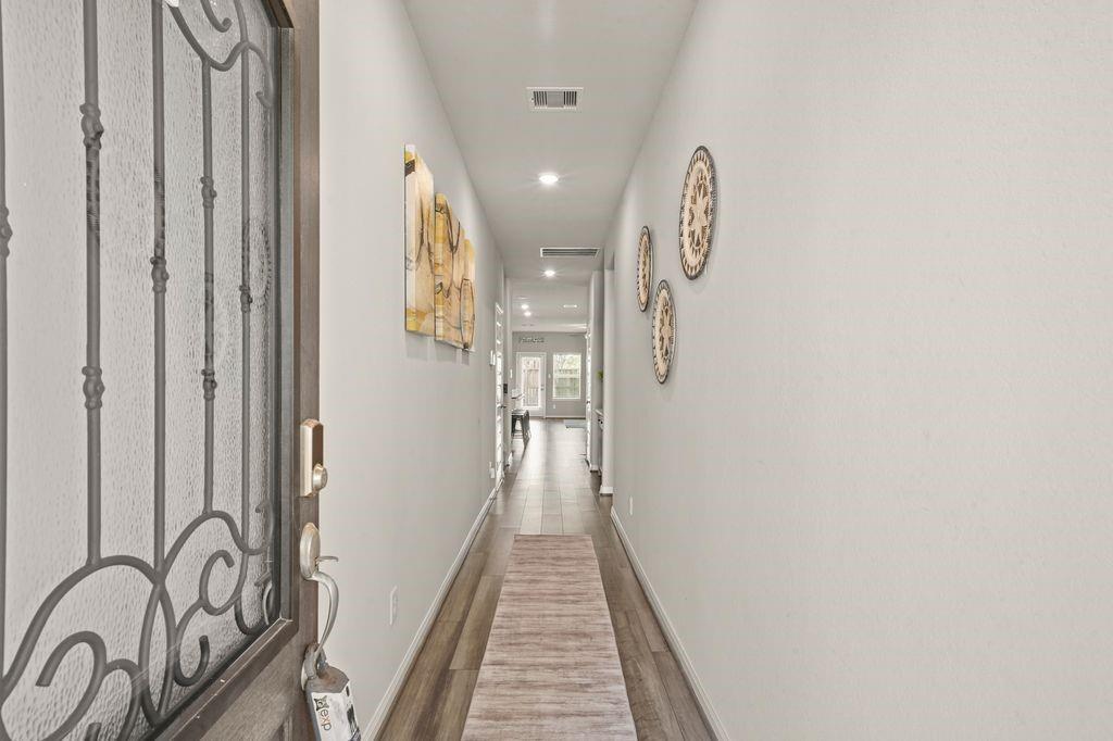 Residential Lease in Richmond 3