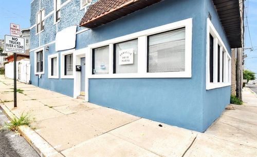 7208 Tonnelle Ave, North Bergen, NJ, 07047-4595 | Card Image