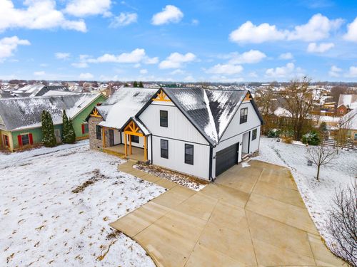 7046 Arbor Meadow Way, Versailles, KY, 40383 | Card Image