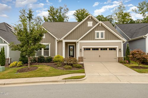 212 Middleton Pl, Chapel Hill, NC, 27516-4174 | Card Image