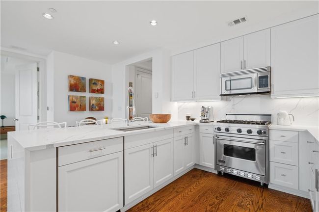 2309 - 3630 Peachtree Rd Ne, Condo with 1 bedrooms, 2 bathrooms and null parking in Atlanta GA | Image 4