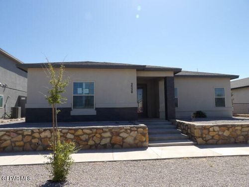 2528 Mike Price Dr, El Paso, TX, 79938-2438 | Card Image
