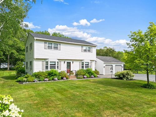 25 Frankwood Dr, Winslow, ME, 04901-7626 | Card Image