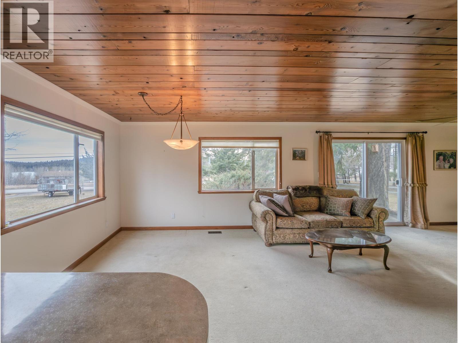 Residential in 108 Mile Ranch 5