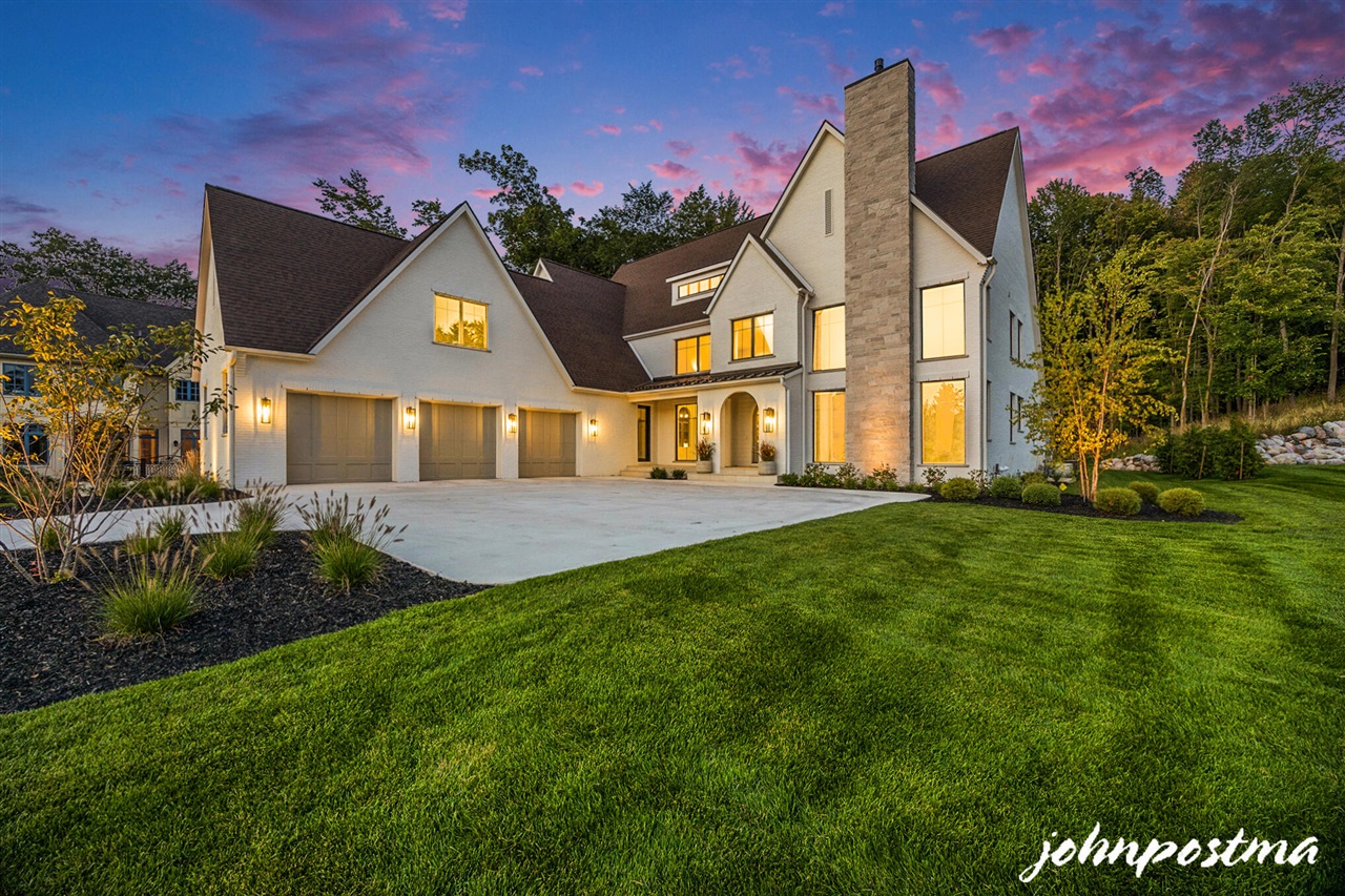 Manchester Hills Dr, Grand Rapids, MI 49546