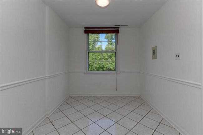 6667 Mclean Dr, Townhouse with 3 bedrooms, 4 bathrooms and null parking in Mclean VA | Image 11