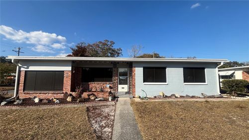 2002 E Robson St, TAMPA, FL, 33610-1072 | Card Image