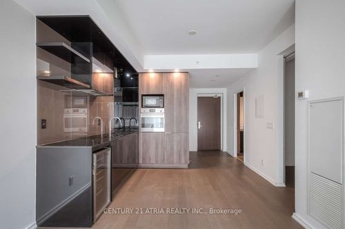 2508-70 Temperance St, Toronto, ON, M5H0B1 | Card Image