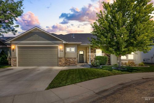 2709 Fallcrest St., Caldwell, ID, 83607-5179 | Card Image