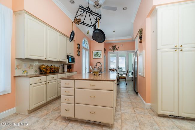 133 Sea Isle Dr, House other with 4 bedrooms, 5 bathrooms and 2 parking in Indian Beach NC | Image 32