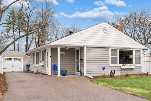 5816 Queen Ave S, Minneapolis, MN, 55410-2943 | Card Image