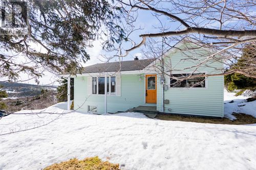 11 Paradise Rd, Paradise, NL, A1L3B3 | Card Image