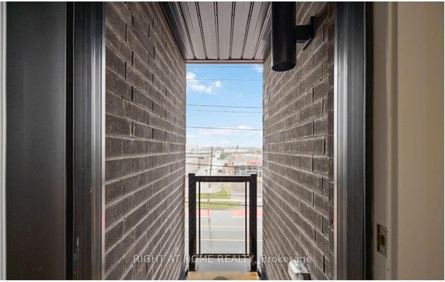 1557 Midland Ave, House attached with 4 bedrooms, 4 bathrooms and 1 parking in Scarborough ON | Image 42