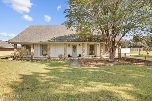 313 Crossbow Dr, New Iberia, LA, 70563-0923 | Card Image