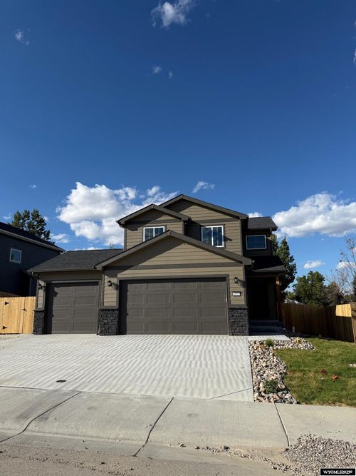 4858 Buffalo Meadows Way, Mills, WY, 82644 | Card Image