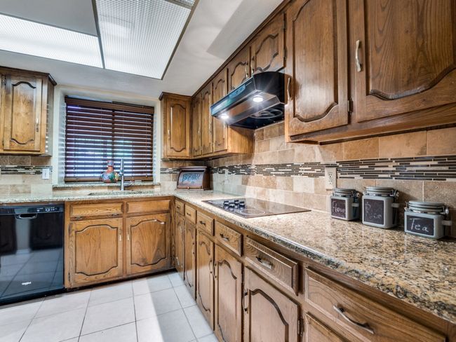 713 Bordner Dr, House other with 3 bedrooms, 2 bathrooms and null parking in Lancaster TX | Image 9
