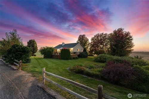 288 Meadowlark Ln, Touchet, WA, 99360-9654 | Card Image