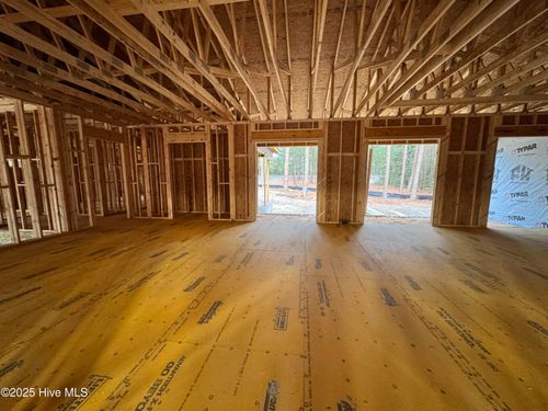 60 Devon Dr, Pinehurst, NC, 28374-6713 | Card Image