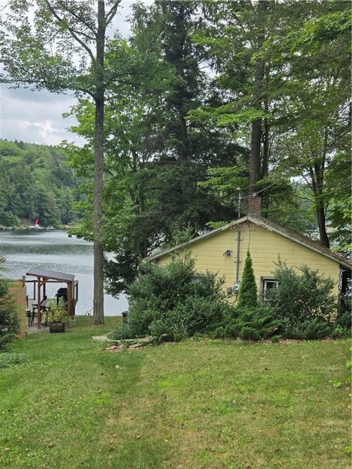 1976 W Shore Rd, Bath, NY, 14810-7530 | Card Image