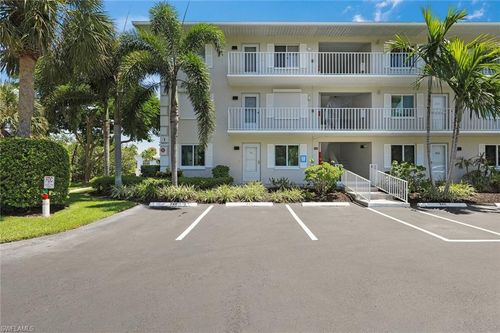 i101-3051 Sandpiper Bay Cir, NAPLES, FL, 34112-5689 | Card Image