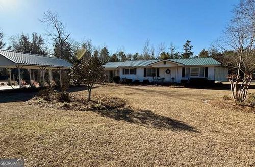 425 Hunter Rd, Baxley, GA, 31513-9007 | Card Image