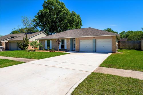 2793 Wood Hollow Dr, League City, TX, 77573-4322 | Card Image