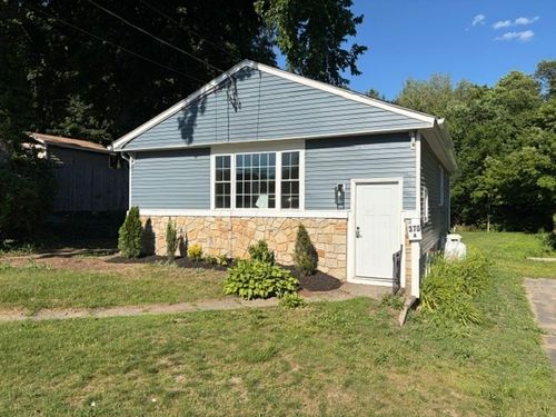 370A Main St, Oxford, MA, 01540-2556 | Card Image