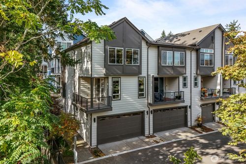 unit-6-18791 67th Dr Ne, Kenmore, WA, 98028-3482 | Card Image