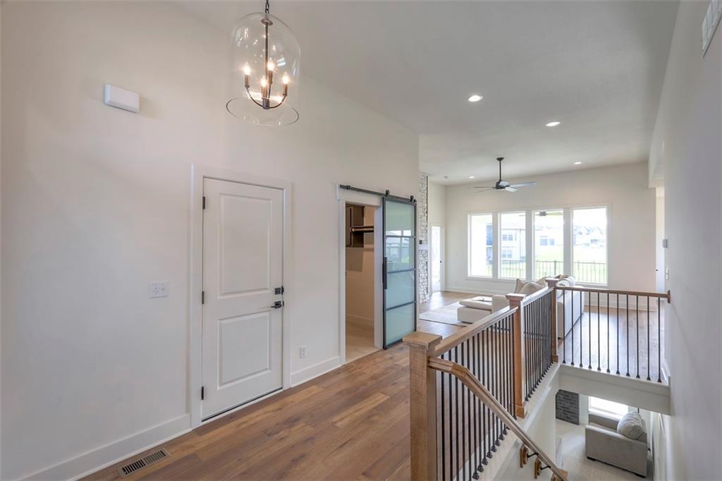 90th St, Kansas City, MO 64153
