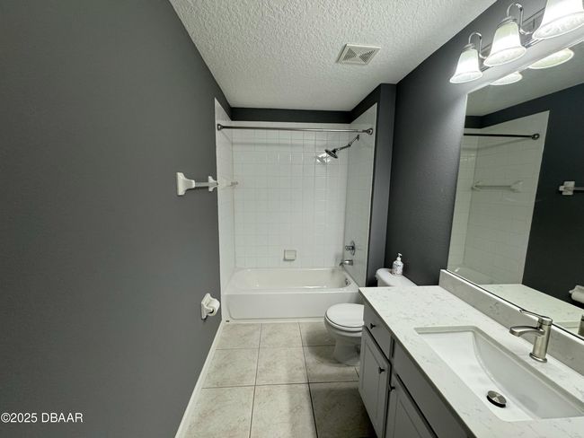 1986 Yellowfin Dr, Home with 3 bedrooms, 3 bathrooms and null parking in PORT ORANGE FL | Image 9