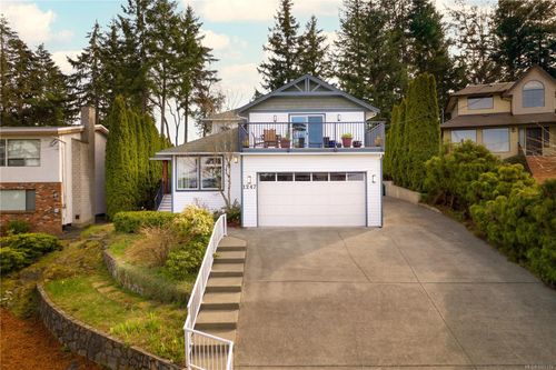 1247 Selkirk Dr, Nanaimo, BC, V9R5Z5 | Card Image