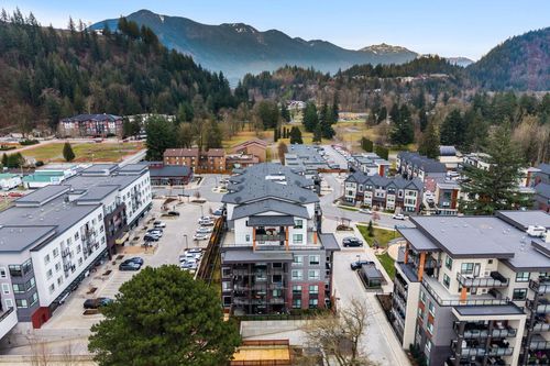 401-45511 Campus Dr, Chilliwack, BC, V2R6K8 | Card Image