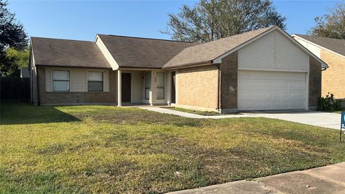 535 Jeff Davis Dr, Richmond, TX, 77469-5701 | Card Image