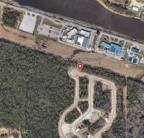 69-11096 Georgian Way, Gulfport, MS, 39503-5286 | Card Image
