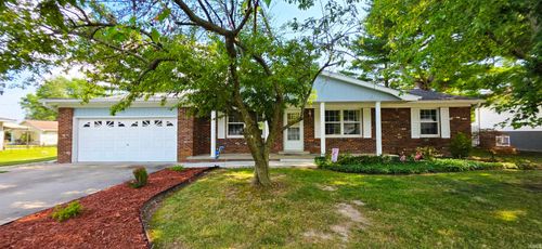 1127 Keiffer Dr, Olney, IL, 62450-2469 | Card Image