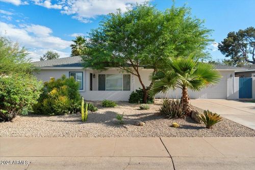 6731 E Hubbell St, Scottsdale, AZ, 85257-2527 | Card Image