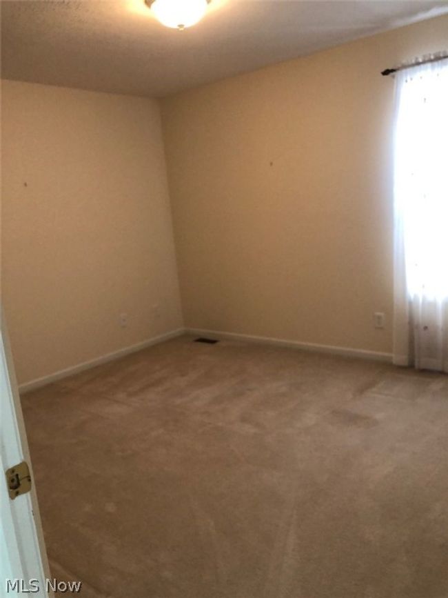 2823 Carriage Stone St Nw, House other with 3 bedrooms, 3 bathrooms and null parking in Uniontown OH | Image 18