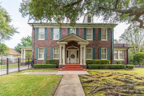 700 20th St, Beaumont, TX, 77706-5006 | Card Image