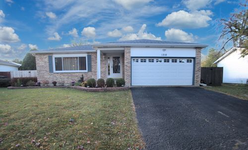 1210 Lorelei Dr, Zion, IL, 60099-1324 | Card Image