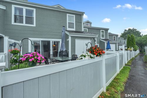 a13-92 Limewood Ave, Branford, CT, 06405-5324 | Card Image