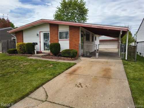 30866 Middlebury St, Westland, MI, 48186-5397 | Card Image