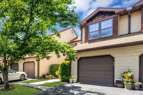 107 Bayberry Dr, Somerset, NJ, 08873-4212 | Card Image
