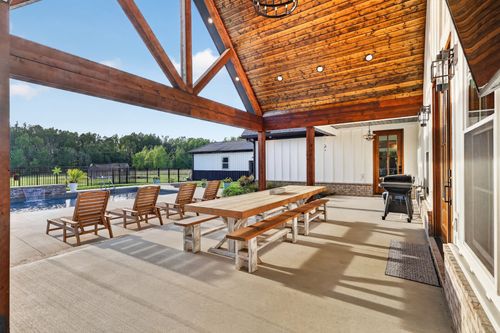 879 Mount Vernon Rd, Bethpage, TN, 37022-8317 | Card Image