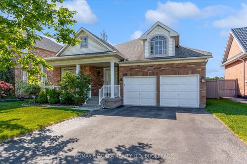 404 Wright Cres, Niagara on the Lake, ON, L0S1J0 | Card Image