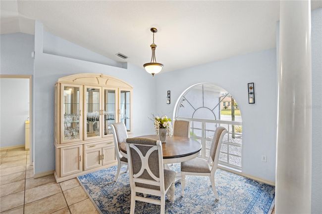 12950 Sw Pembroke Cir S, House other with 3 bedrooms, 2 bathrooms and null parking in LAKE SUZY FL | Image 13