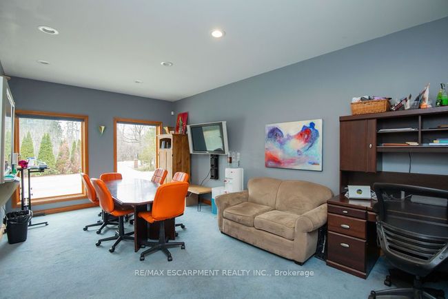 144 Wilson St E, Home with 0 bedrooms, 4 bathrooms and 24 parking in Ancaster ON | Image 21