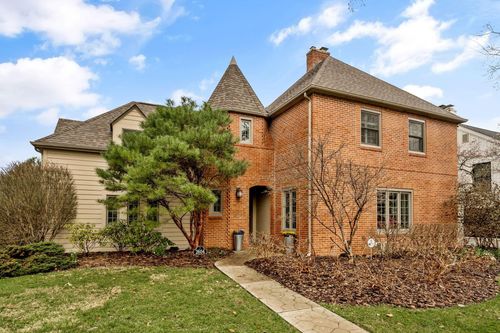 2604 Sherwood Rd, Columbus, OH, 43209-2156 | Card Image