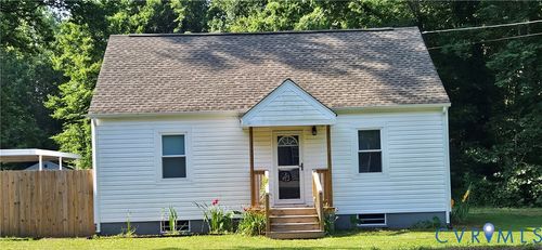 7626 Richmond Rd, Warsaw, VA, 22572-3526 | Card Image